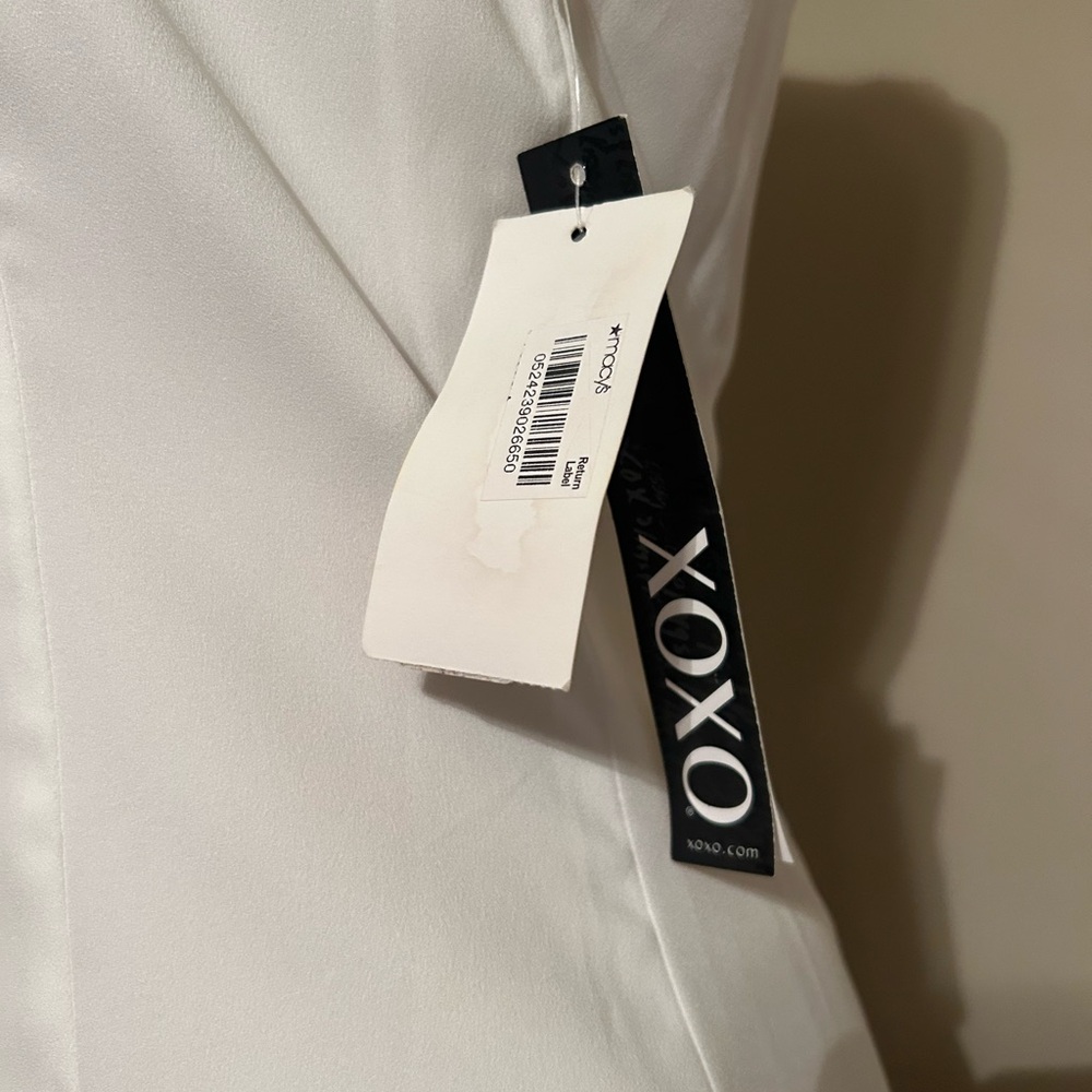 XOXO Ivory Elegance Top